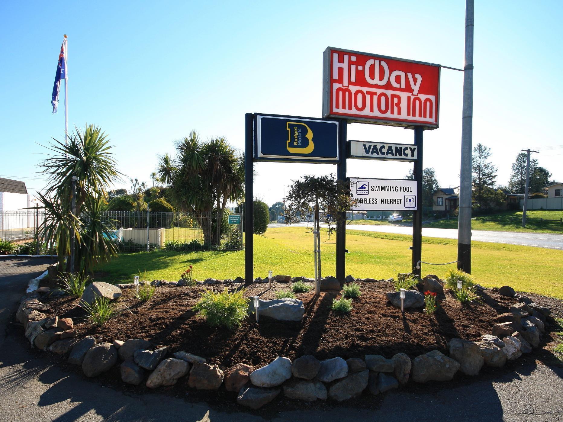 יאס Hi Way Motor Inn מראה חיצוני תמונה